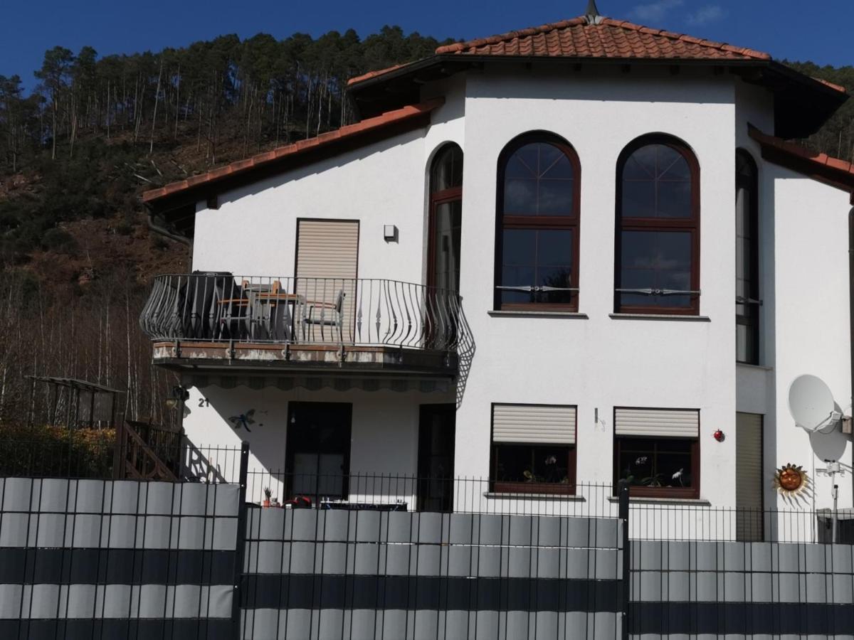 Ferienwohnung Burgpanorama Dahn Bagian luar foto